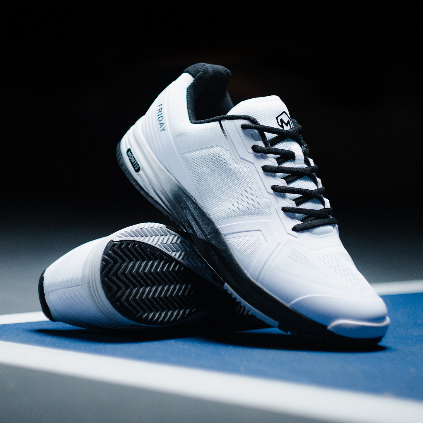 Montis X Friday Snow